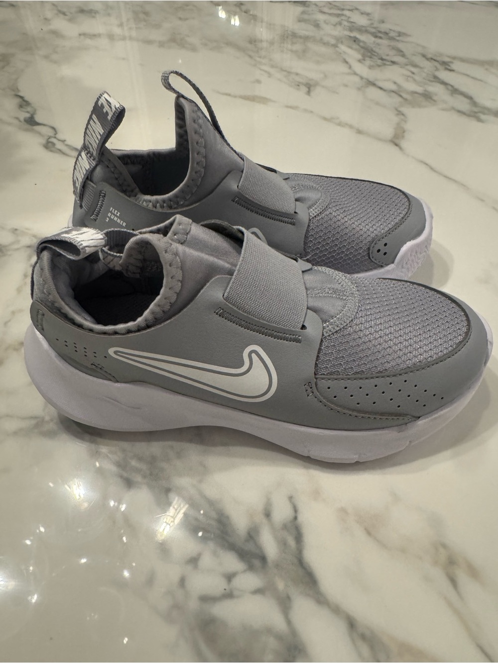 Nike Flex Runner Kids Slip-On Sneakers in Light Gray and White